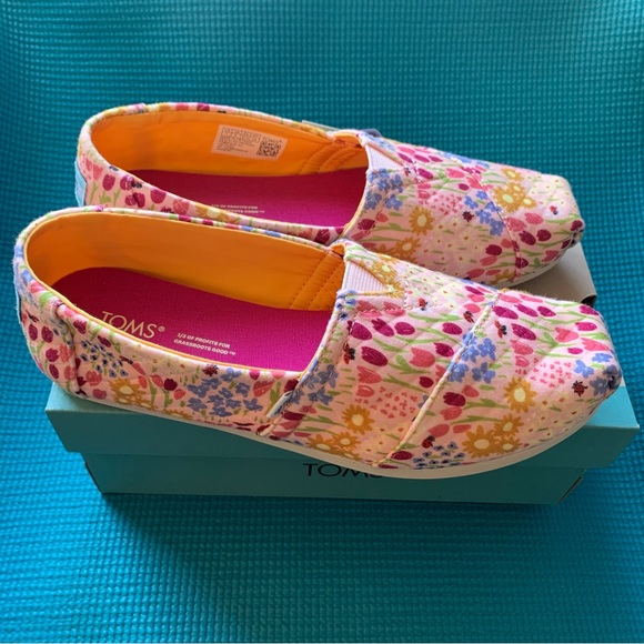 TOMS Alpargata Parfait Pink Repreve Flower Fields Quilted Knit - Picture 8 of 13